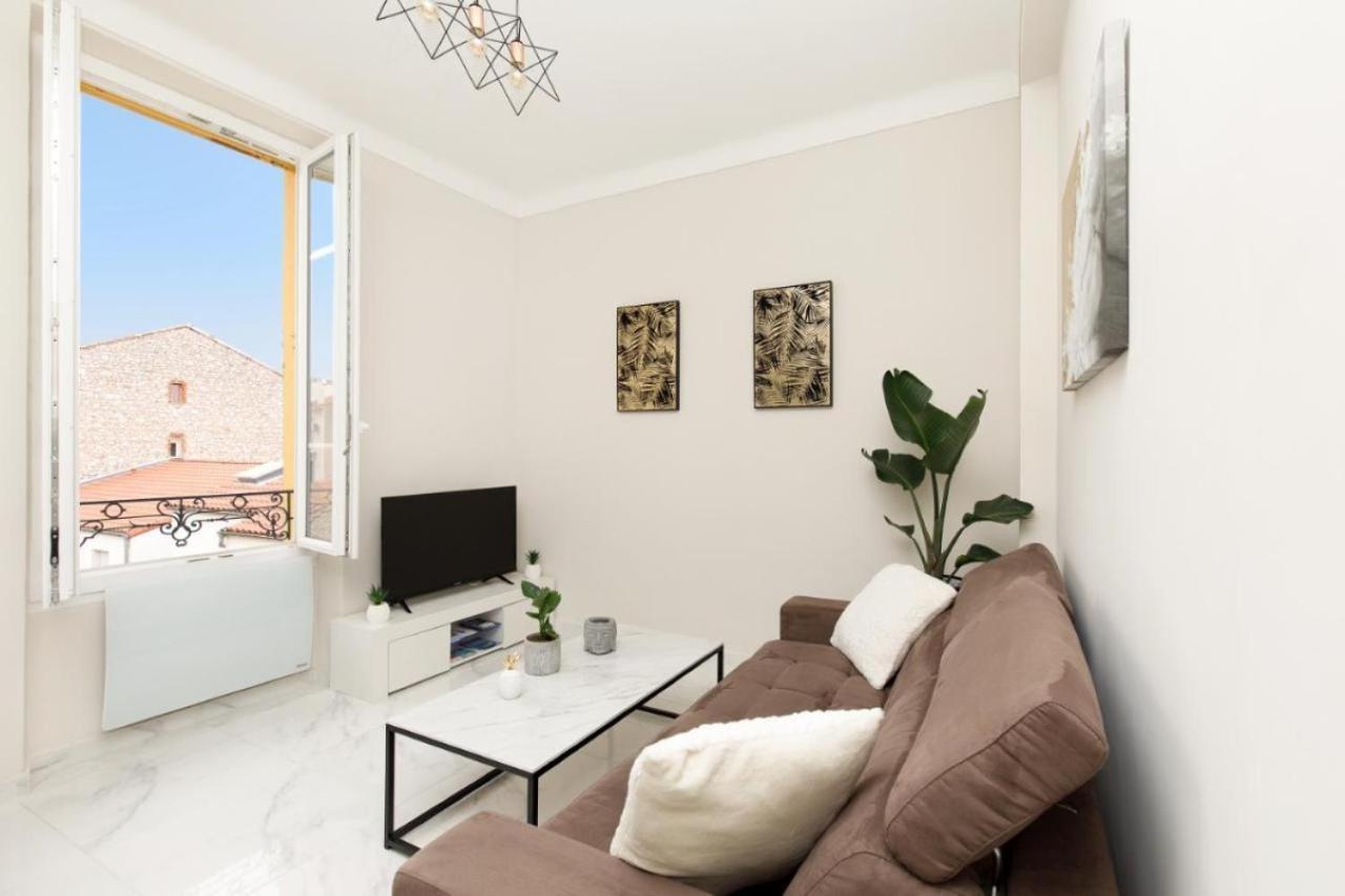 Bright And Elegant Renovated Two - Near Suquet Cannes