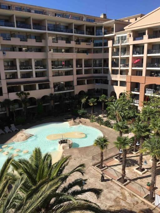 Vue 4 Pers. 50 M Clim Piscine Parking Hh Fernande