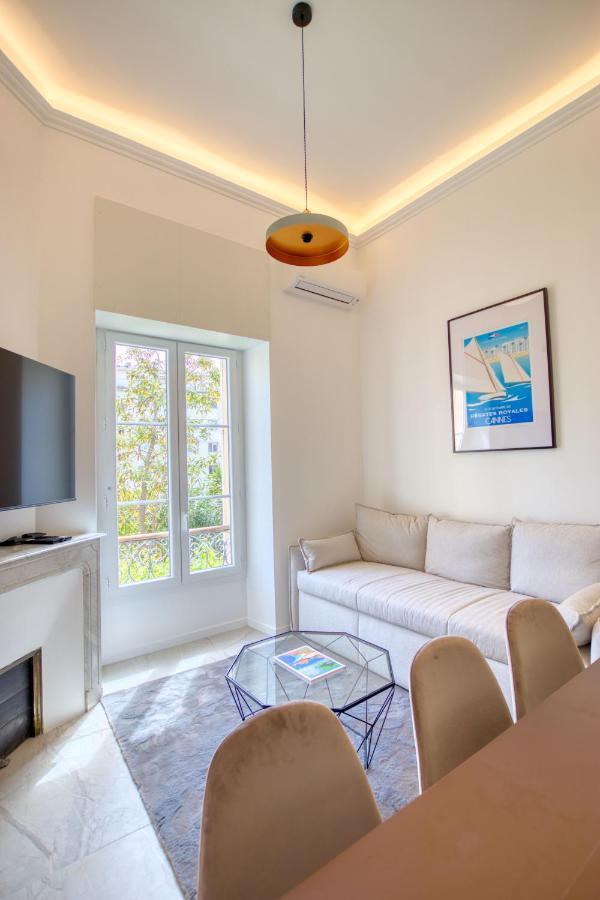 Limestay - The Cannois T2 Modern Wifi