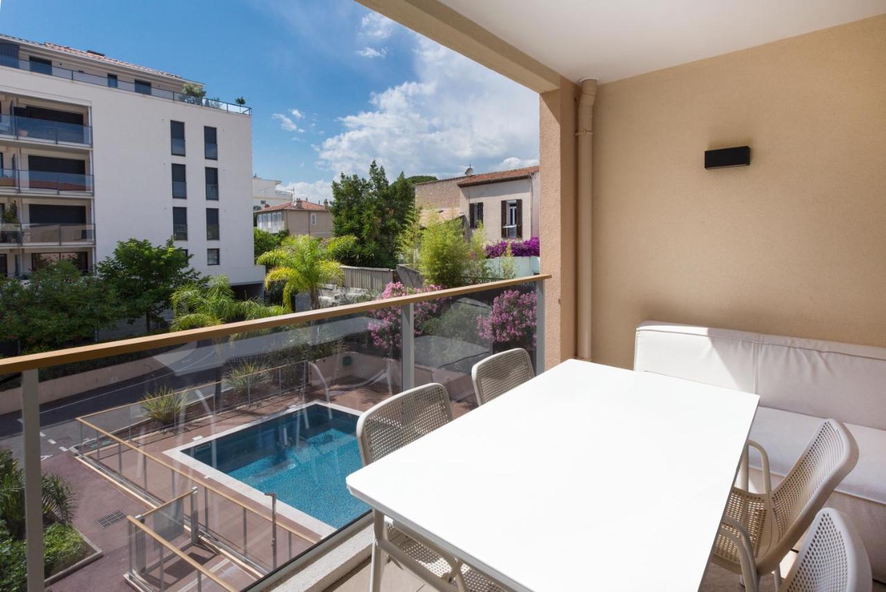 2 Pieces Avec Clim, Terrasse, Piscine, 100m Apartment