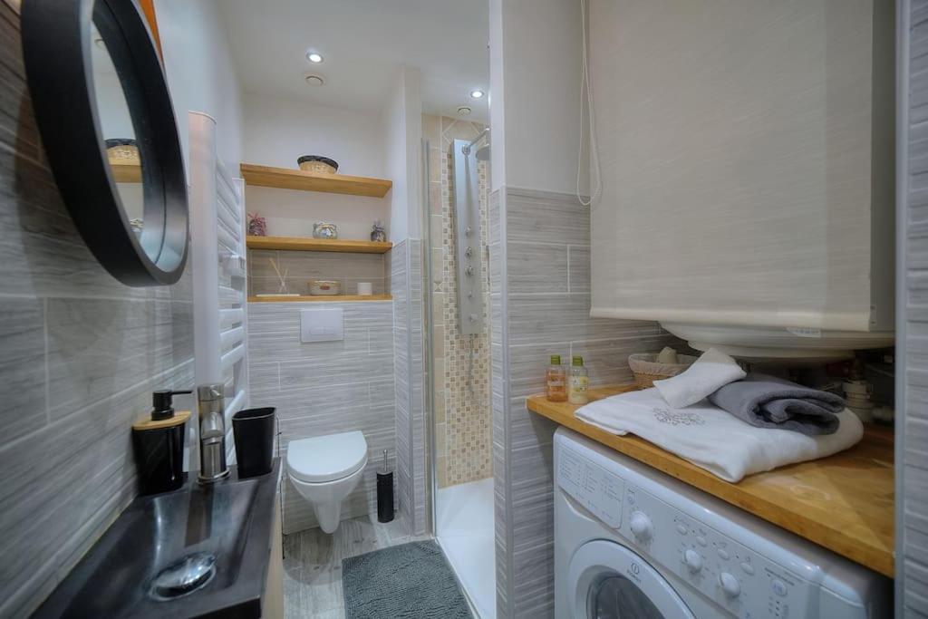 Apartment Parc Aiguebel -apprt Avec Terrasse Arboree & Box Ferme- Piscines/tennis - Cannes