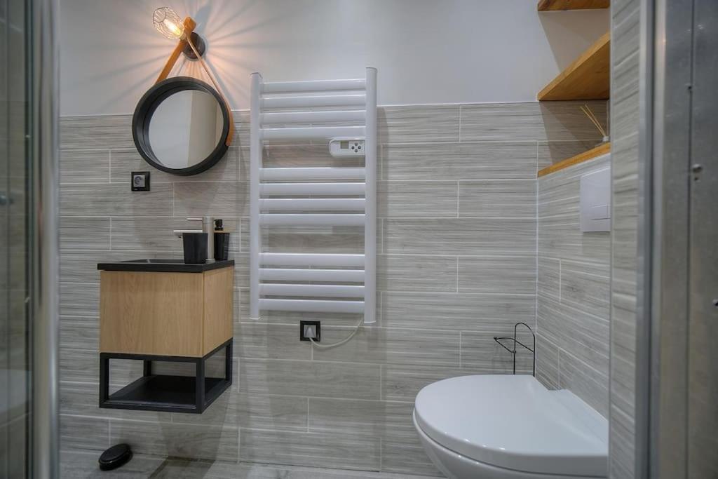 Parc Aiguebel -apprt Avec Terrasse Arboree & Box Ferme- Piscines/tennis - Apartment *