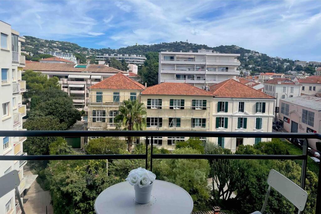 Appartement Superbe T2 Moderne Et Luxueux *