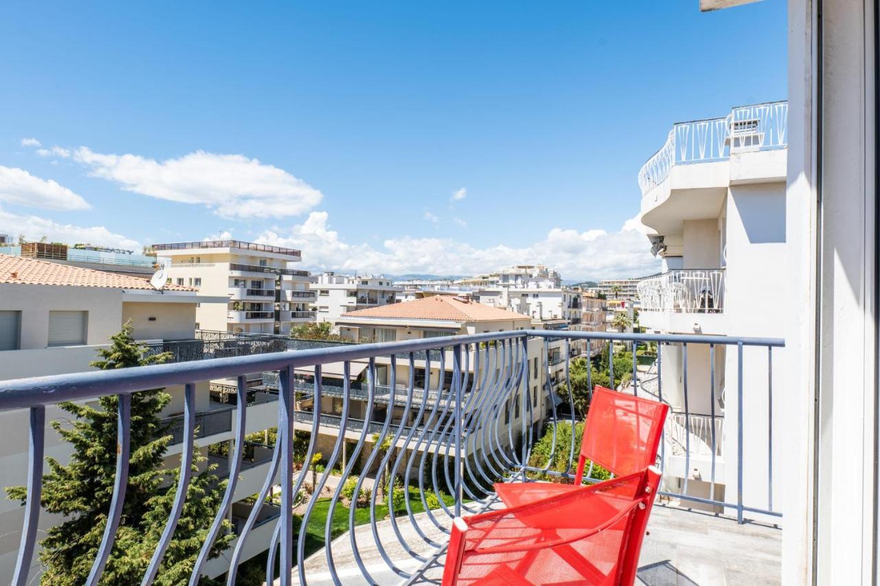 Penthouse Duplex With Rooftop Terrace * Cannes