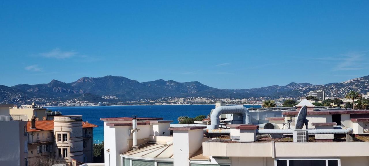 Bord De Cannes