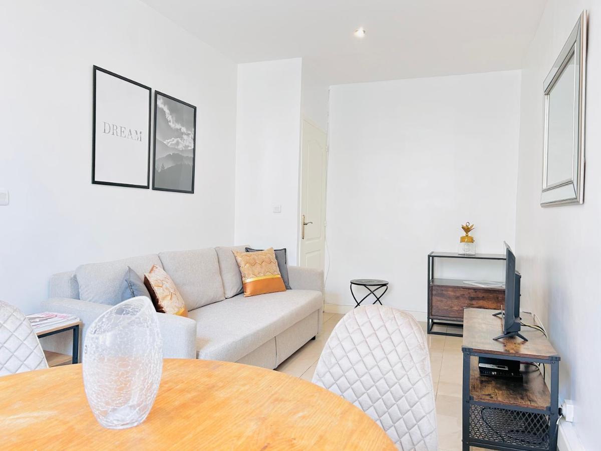 2 Bedroom Flat Center La Croisette Banane