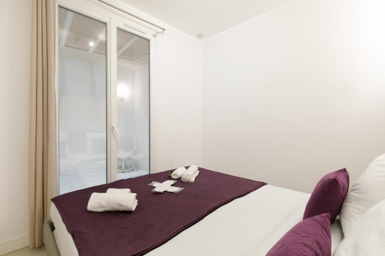 Appartement Appartement, Plein Coeur De Cannes, 70m Du Palais *