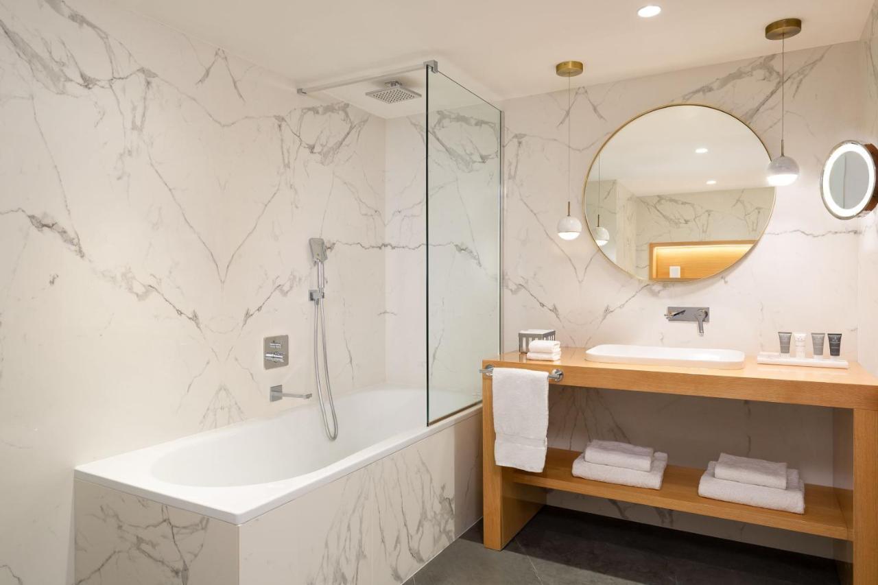 Jw Marriott Hotel 5*