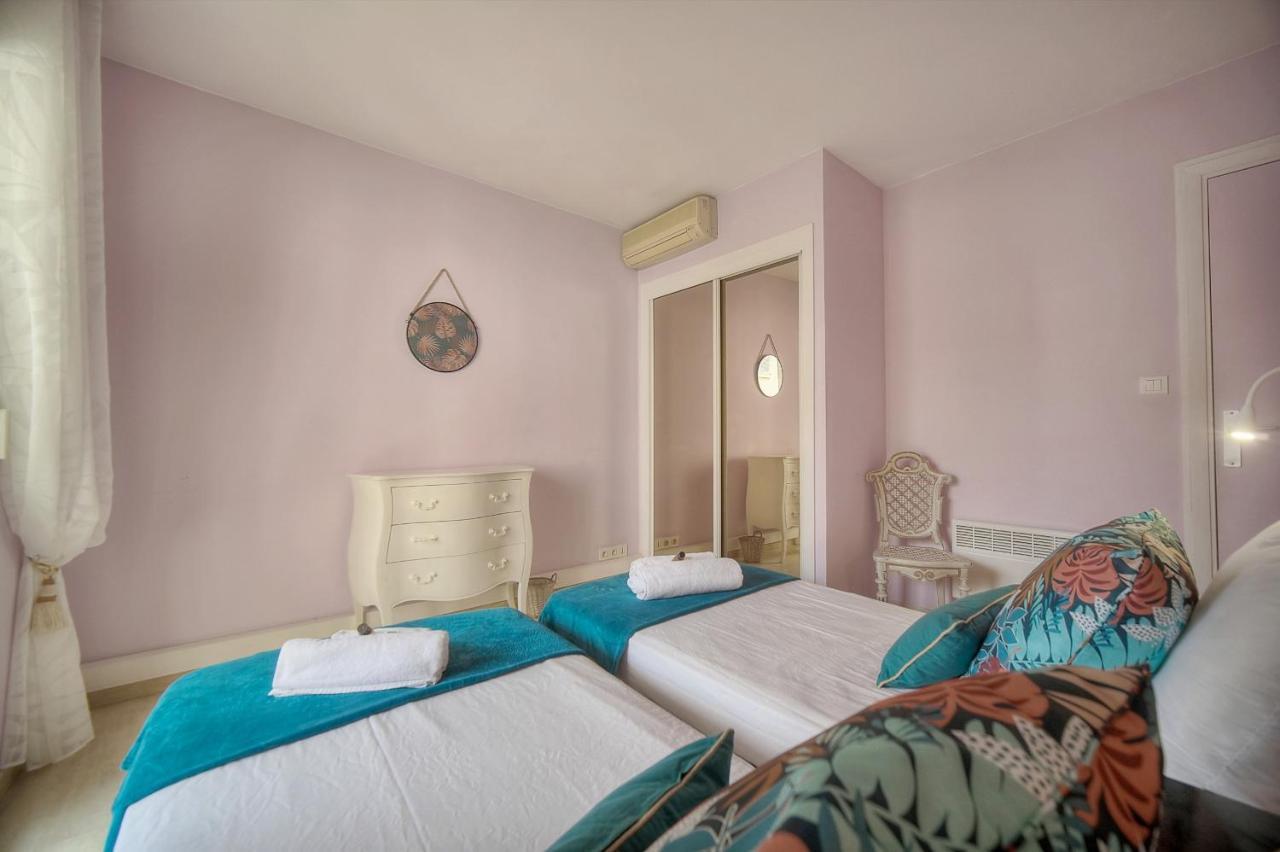 Apartment 3 Pieces En Duplex , A2b103 Cannes