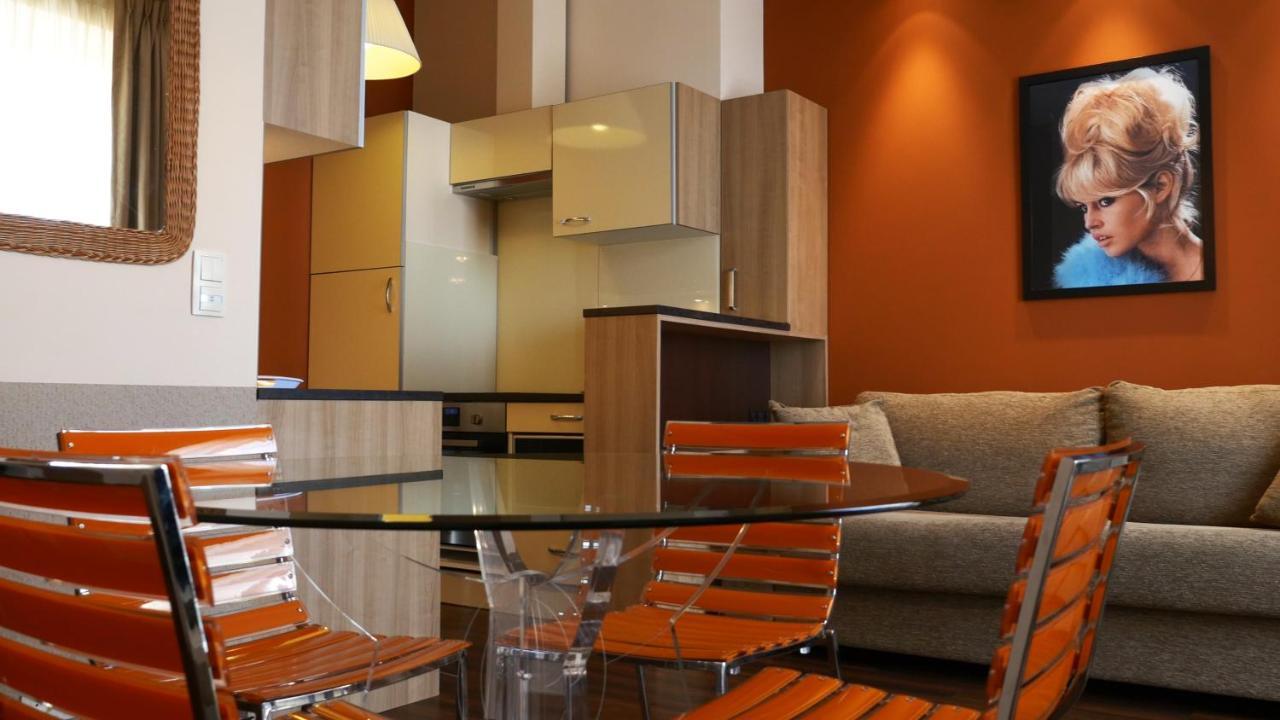 Apartment Residences Cresci