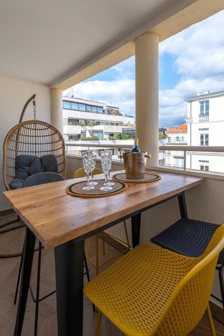Renovated Bijou Gem In Heart Of * Cannes