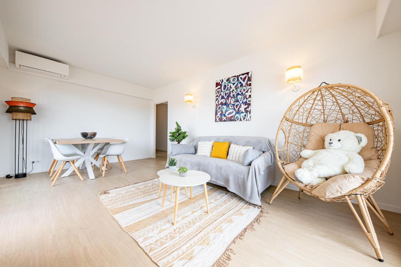 Au Calme A 10 Mn A Pieds Du Centre, Apercue - Parking Gratuit * Cannes