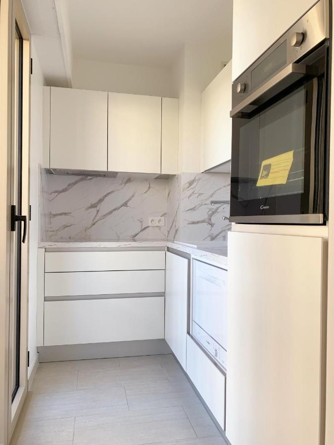Studio Front De Mer, 30m2 Piscine & Mer Apartment Cannes
