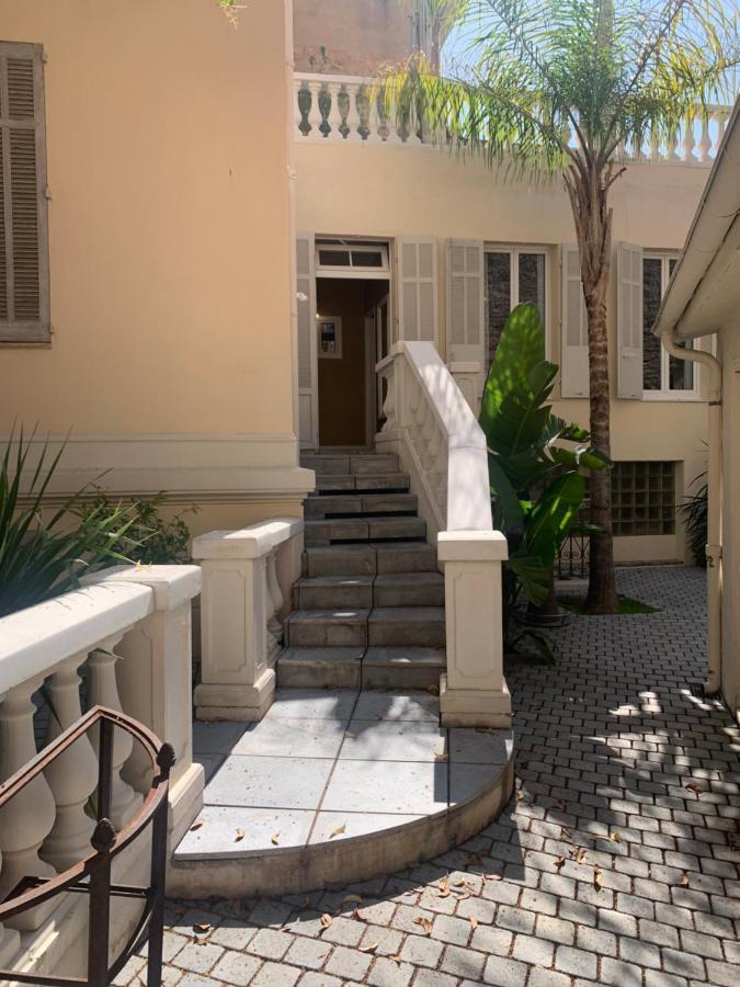 Les Fougeres Jardin Parking * Cannes