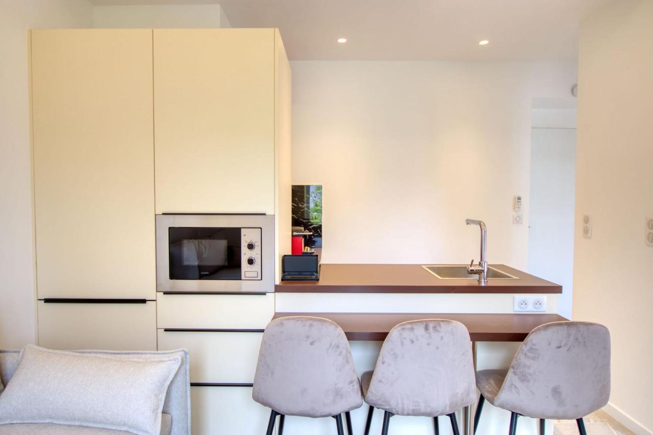 Limestay - The Cannois T2 Modern Wifi