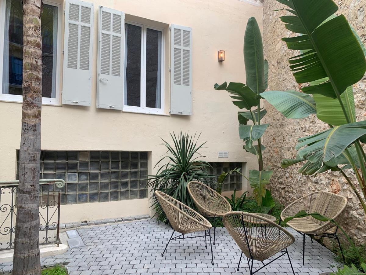 Les Fougeres Festival Jardin Garage Appartement
