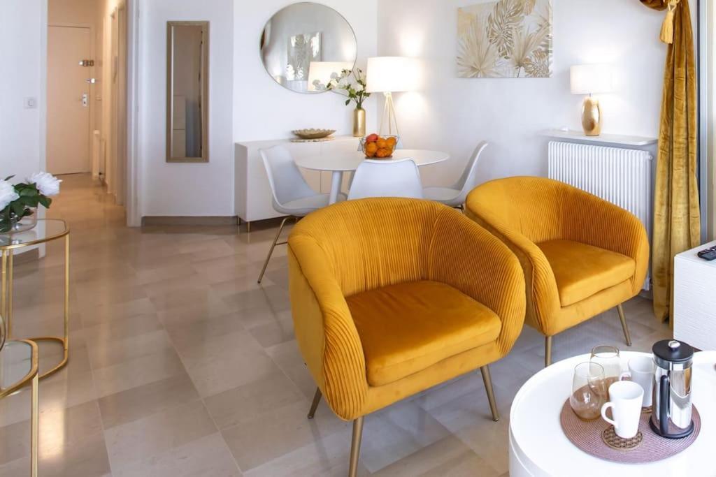 Apartment C4 - 1 Bdr Facing Sea & - Parking, Tennis & Wifi *