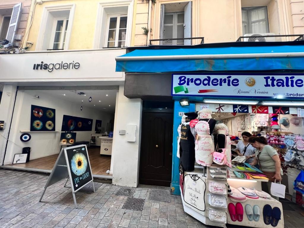 De Nana 2 - T2 Hypercentre, Rue Meynadier, Palais & Plage, Clim, Wifi