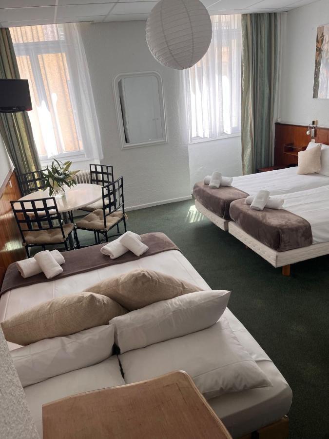 Azurene Royal Hotel