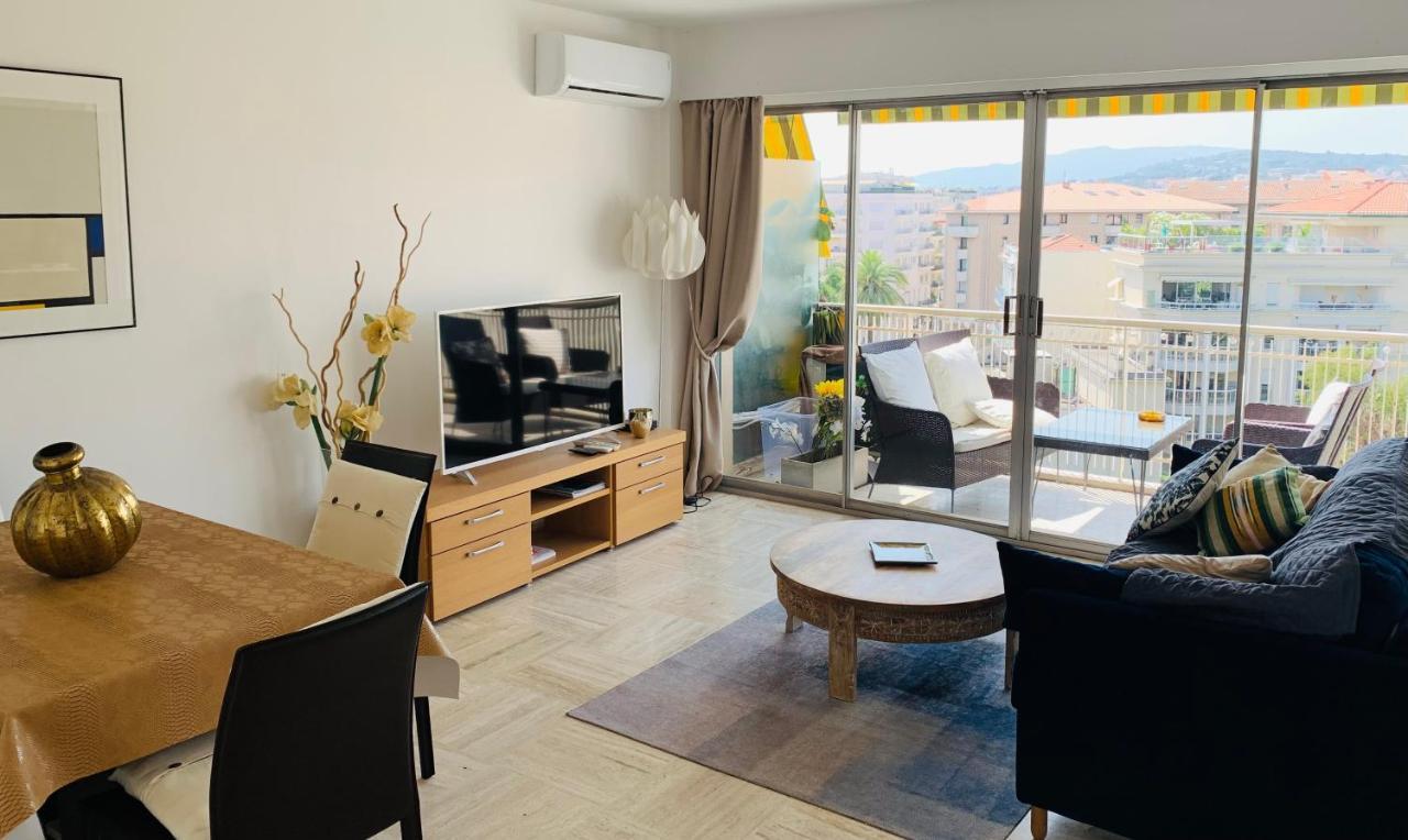 Belle Terrasse Pres Du Martinez Et Des Plages! Appartement *