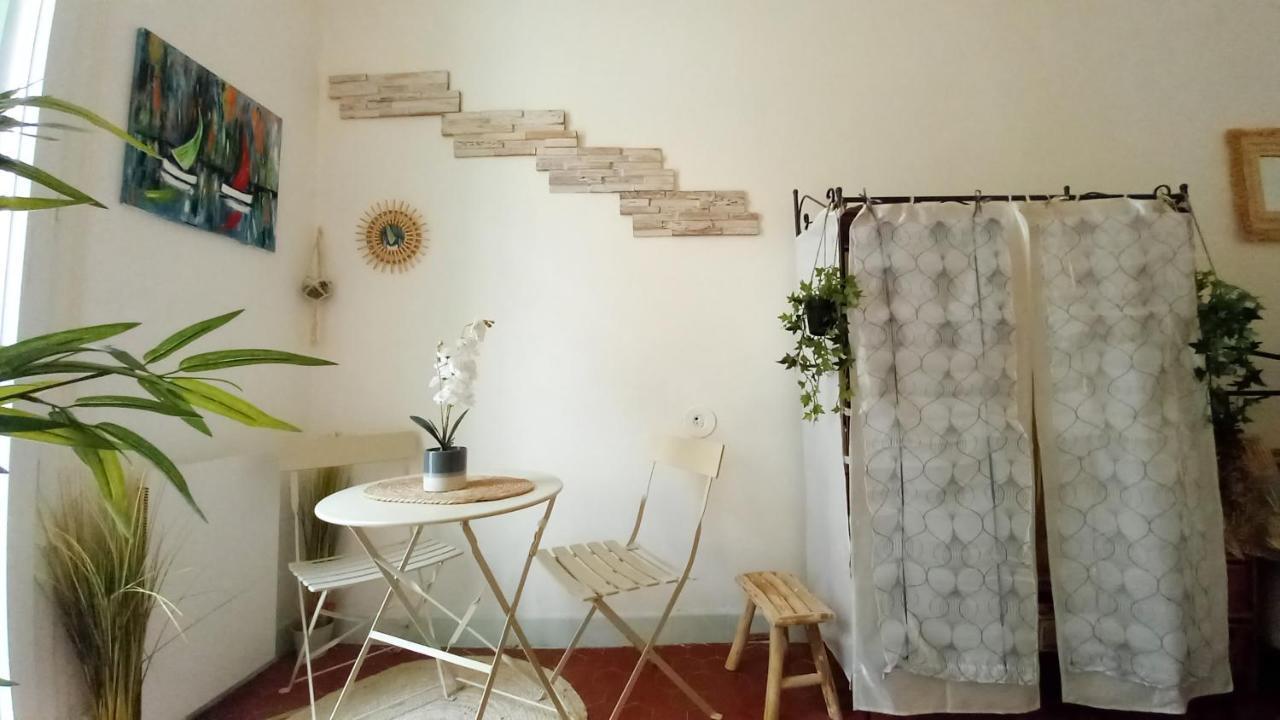 Charmant Studio Apartment