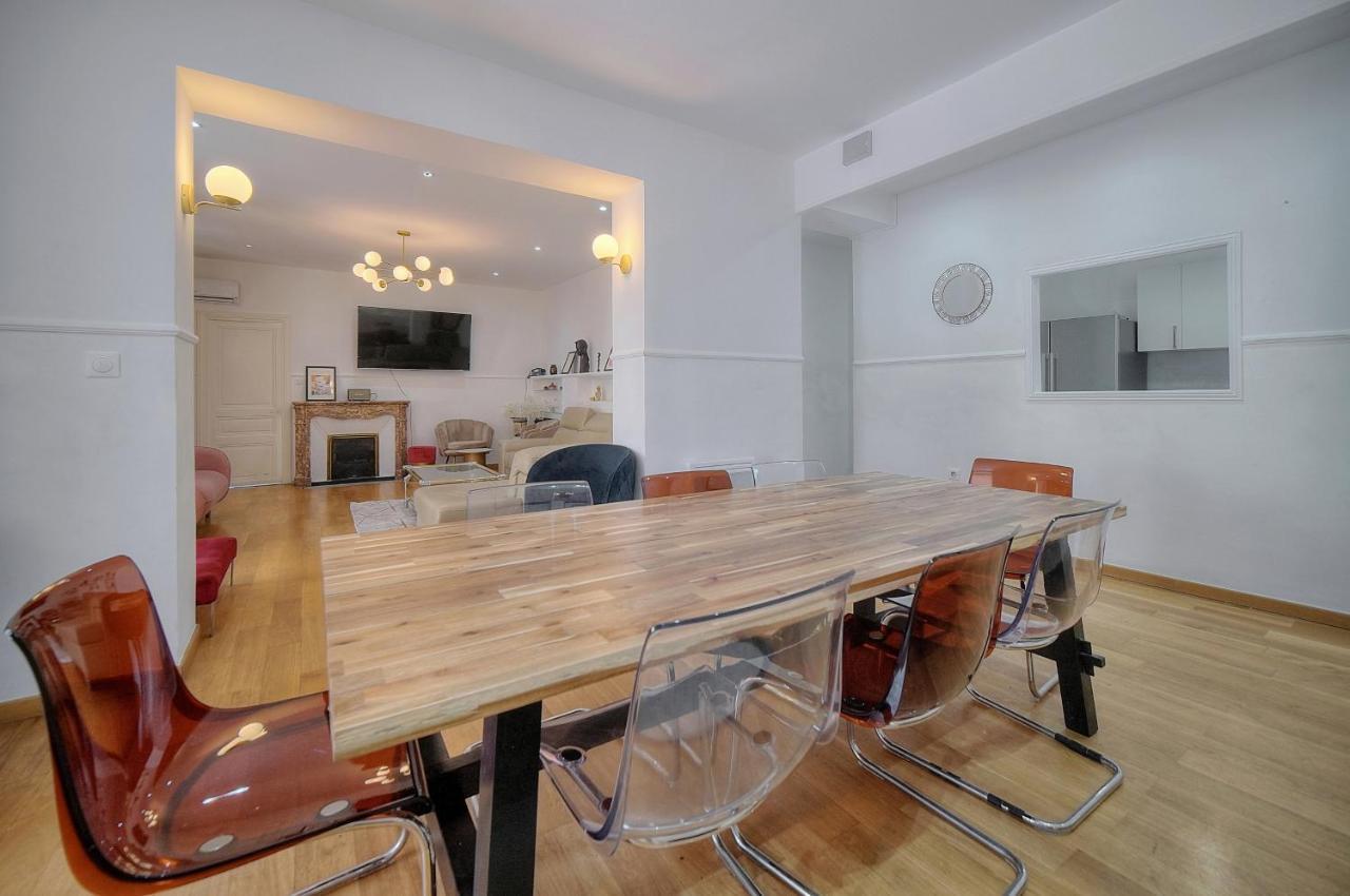 Appartement 4 Bedrooms In Center 8 Minutes To The Palais Des Festivals 3 Minutes To The Croisette - 2110 *
