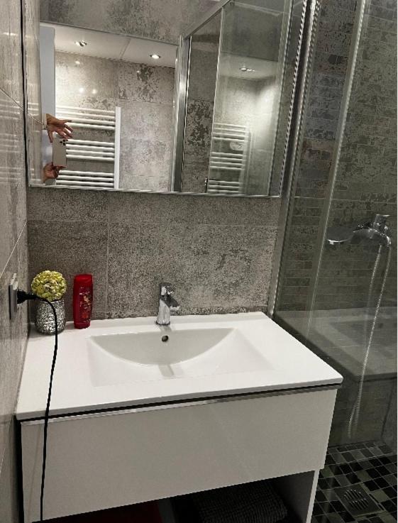 Beau 2 Pieces Vue Apartment Cannes