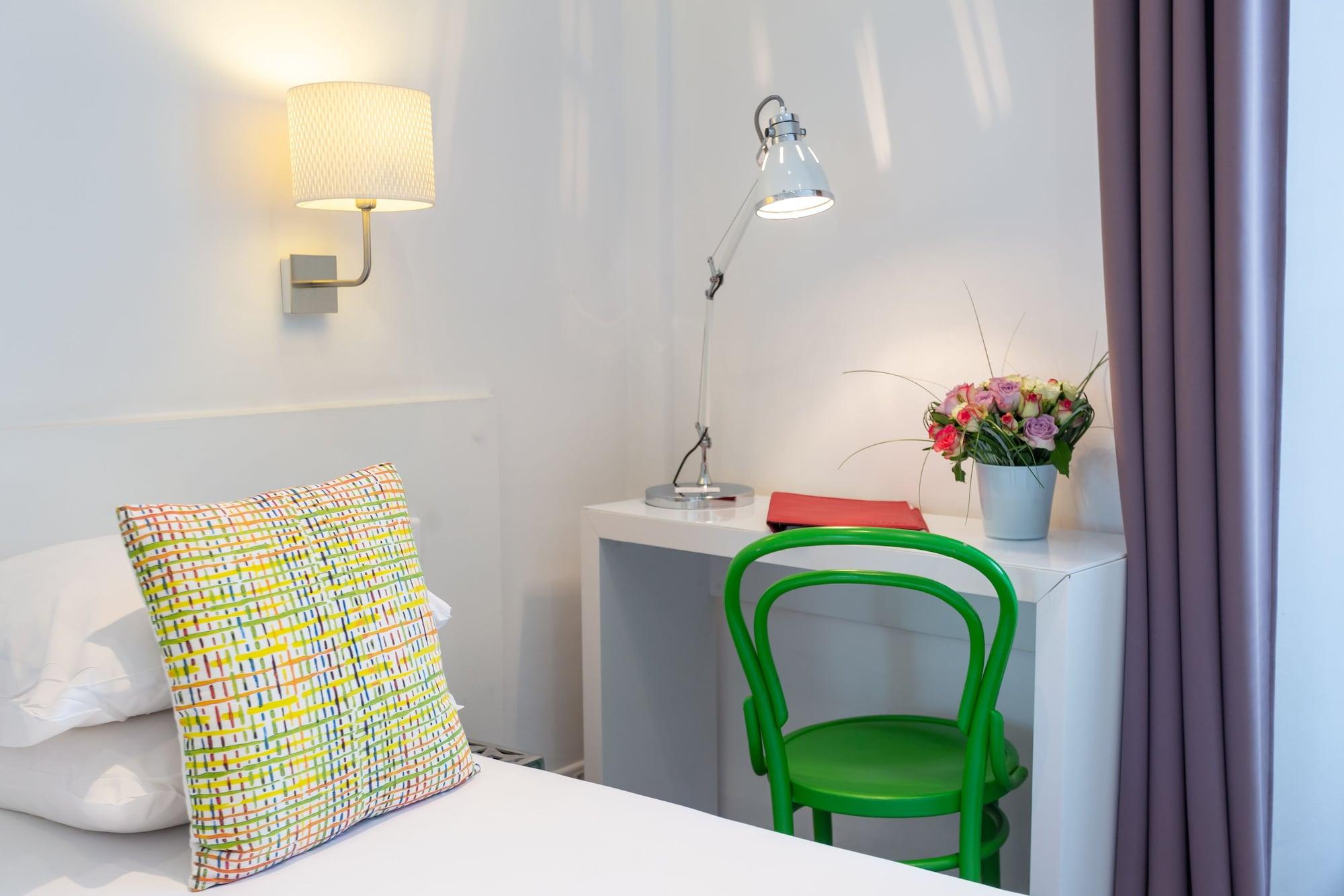 Colette Centre Hotel