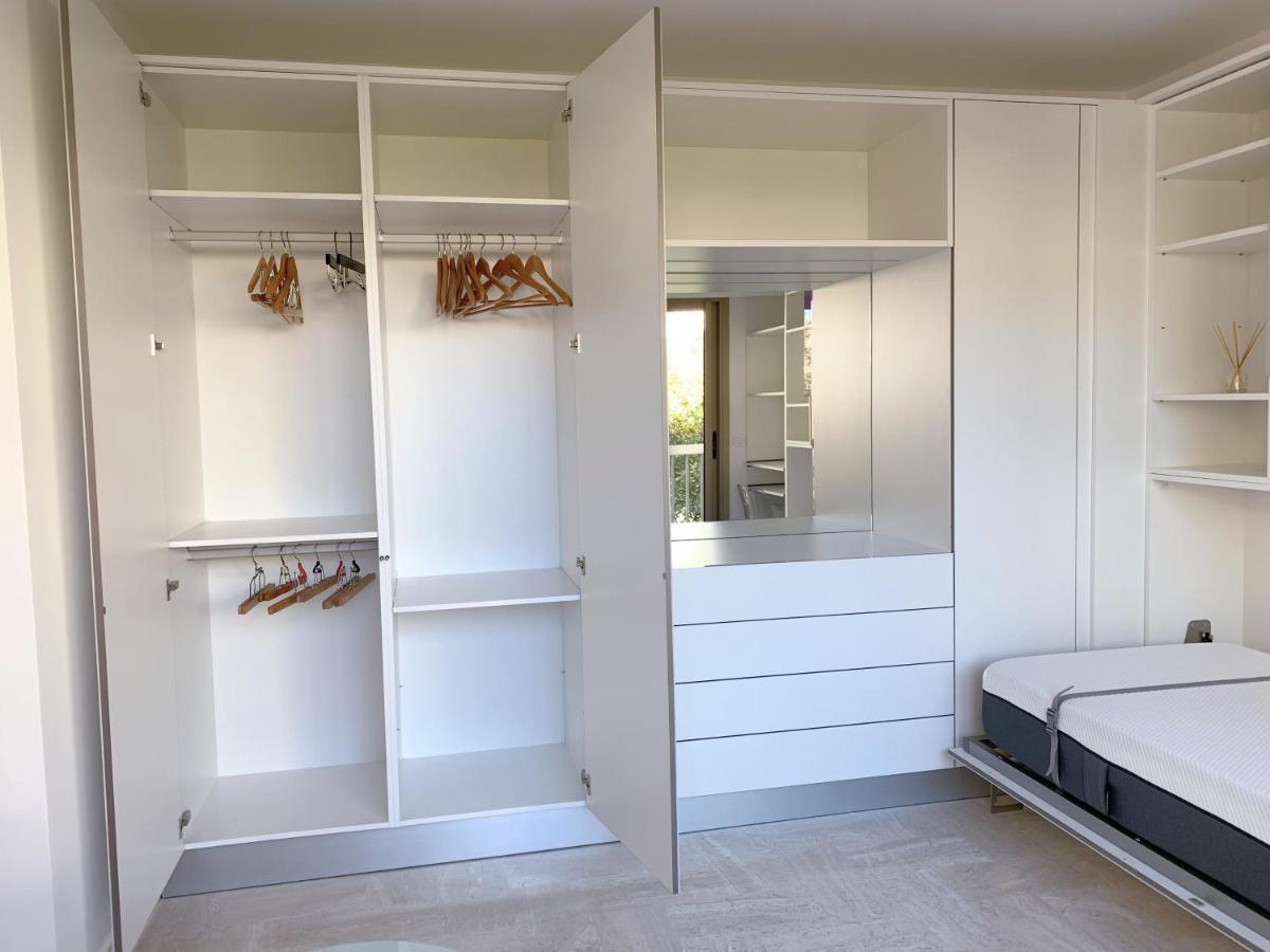 Studio Front De Mer, 30m2 Piscine & Mer Apartment *