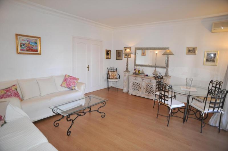 Lavande De Croisette * Cannes