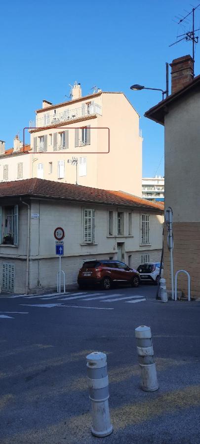 Ghis Lotus * Cannes
