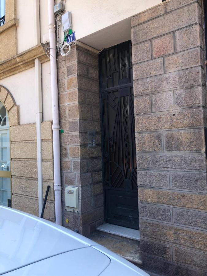 Appartement Centre - Superb With Mezzanine *