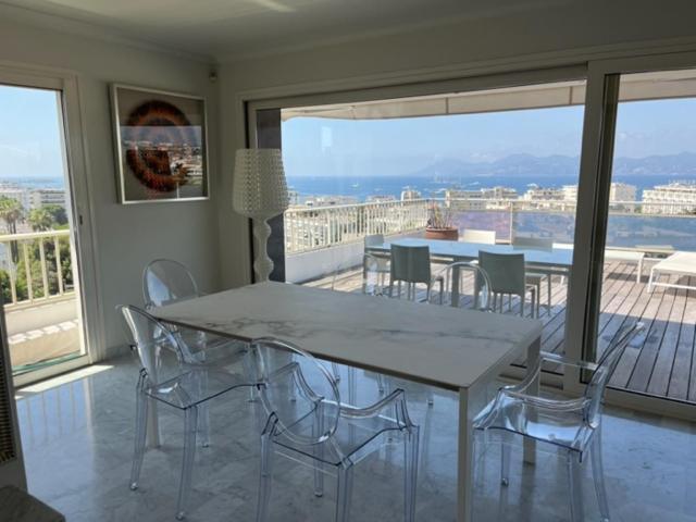 Apartment Penthouse 100m2 Avec 2 Et Terrasse 80m2 Cannes