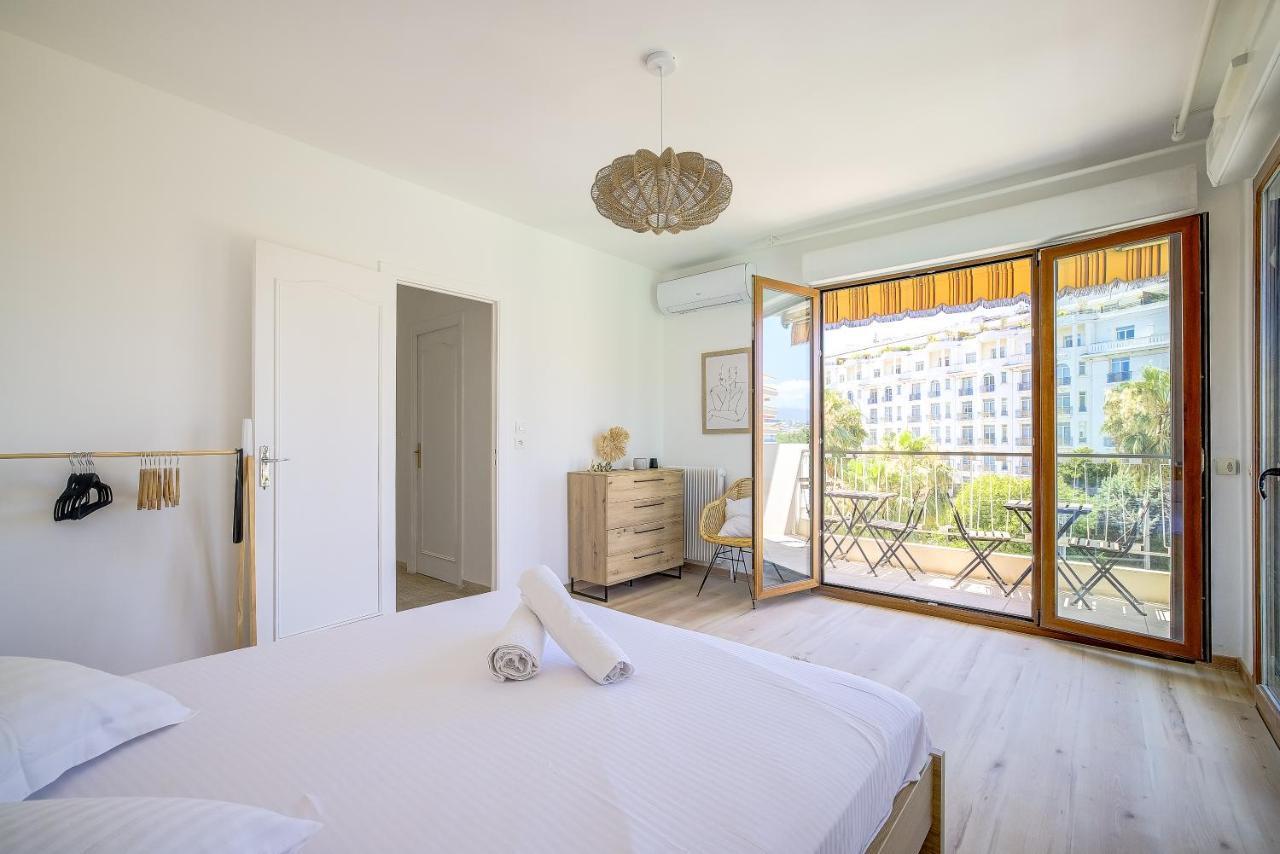 Sublime Two Bedroom With Parking & Terrace