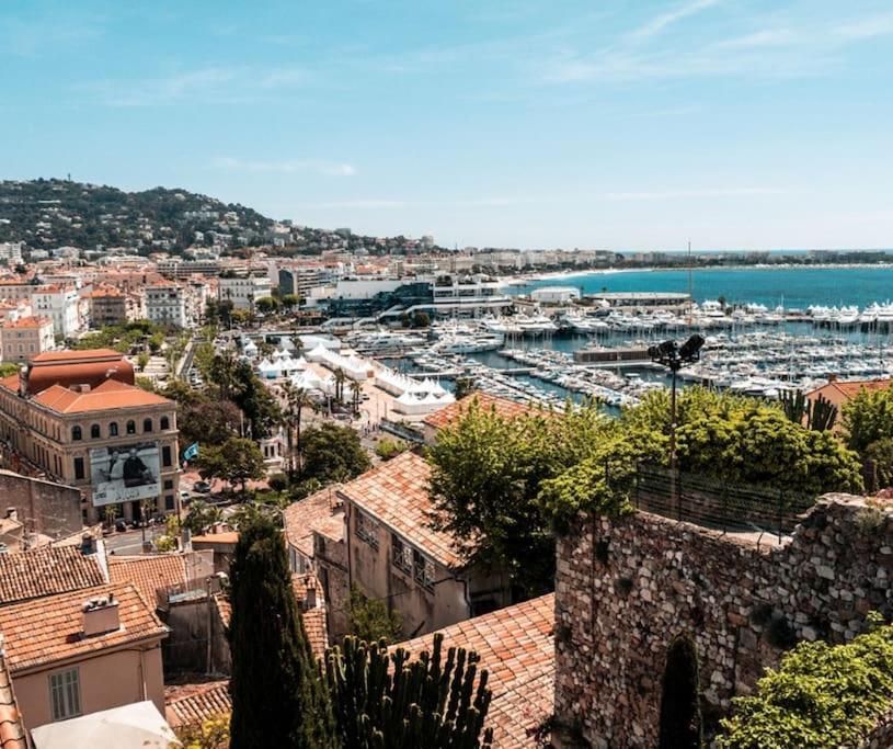 Wow* Mer/piscine/climat/parking Appartement