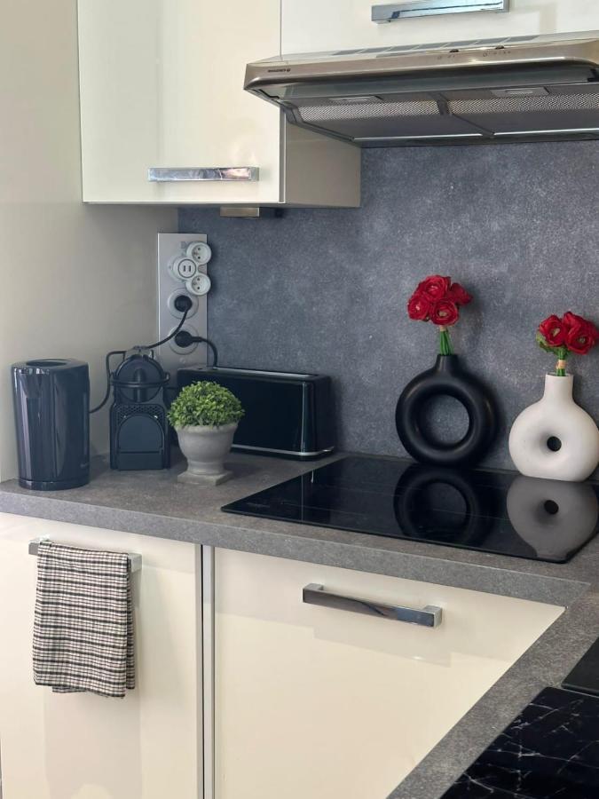 Apartment Luxury Of Approximately 40m2 With Terrace *