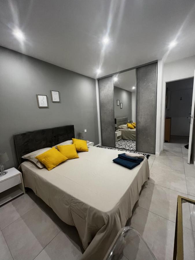 Appartement Superbe Hypercentre Climatise