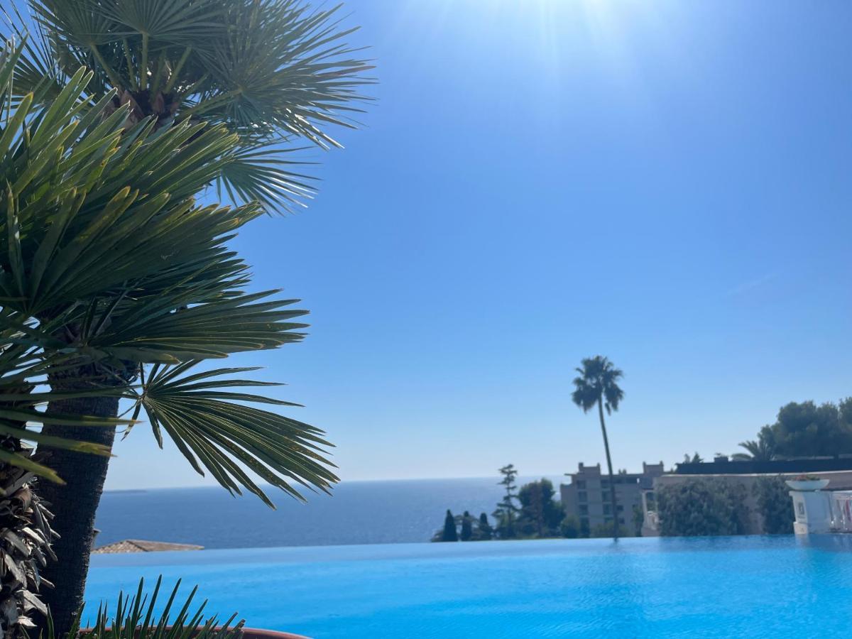 Appartement Superbe Vue Av. Piscine Et Tennis Cannes