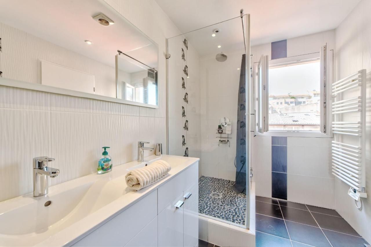 Felix Superb With Terace And Sea View Apartment