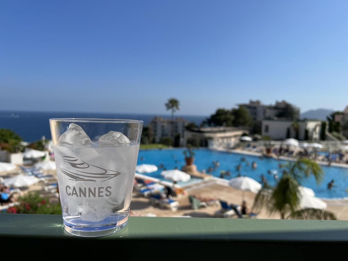 Exceptionnel Sur Vue Piscine Appartement *