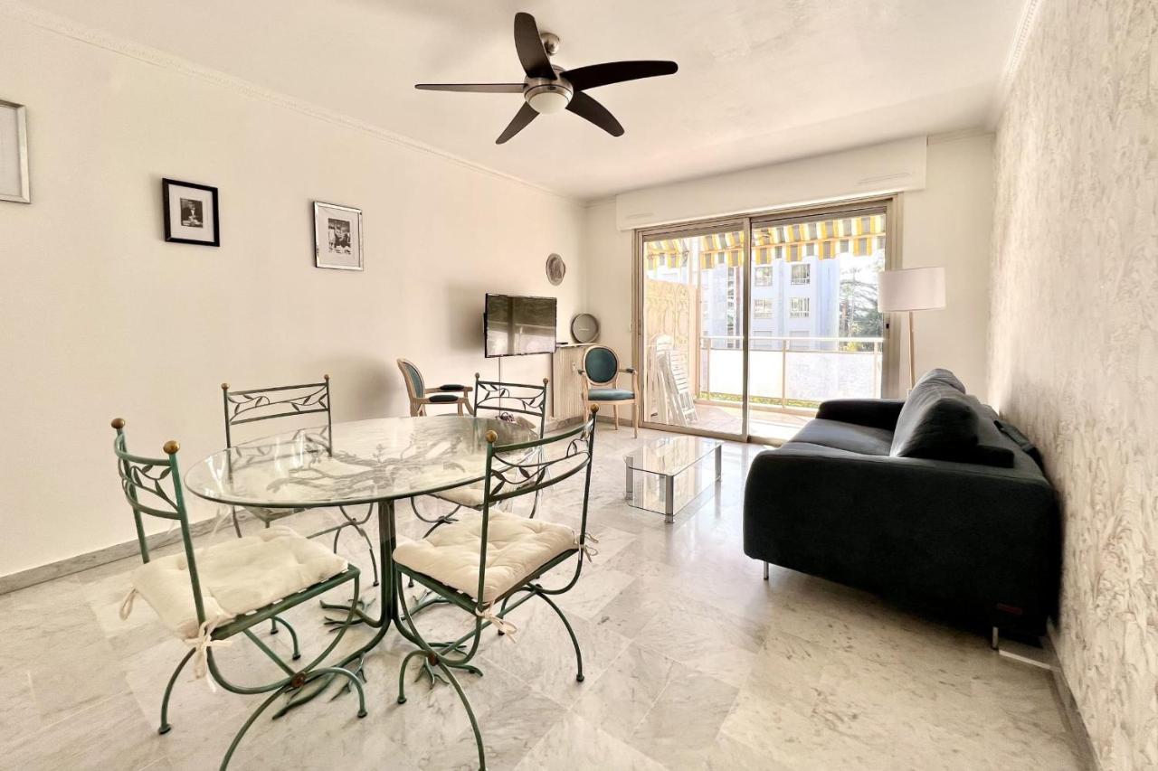 Spacious & Refined With Large Terrace Wifi