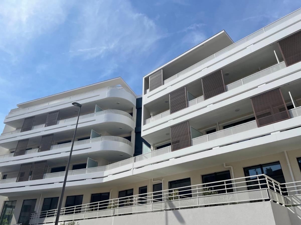 Cannes, Avec Parking+terrasse, Croisette A Pied! Apartment
