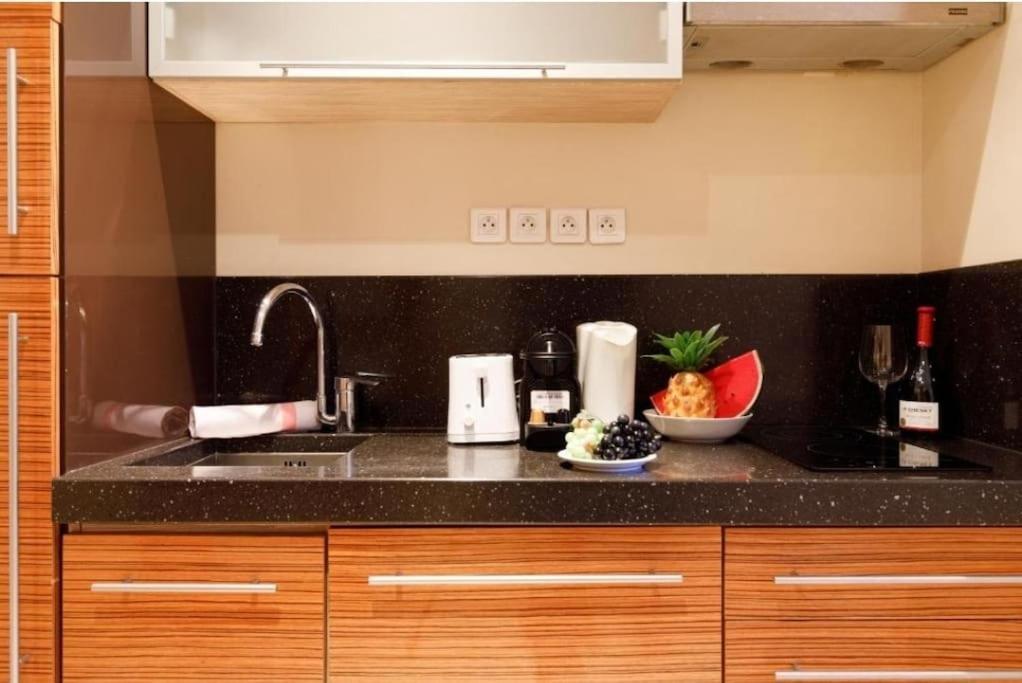 Centre A 5 Mn A Pied Du Palais Et Plages Apartment Cannes