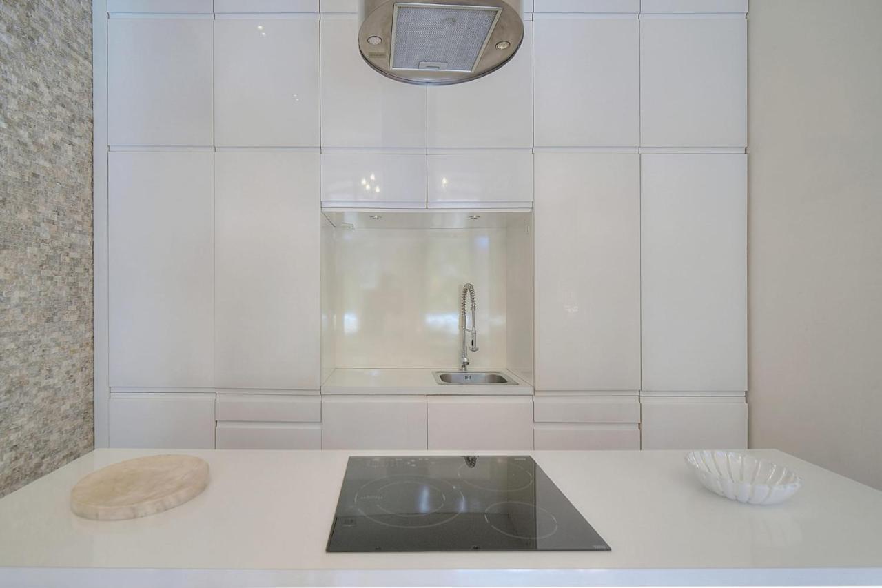 Immogroom - T5 De Standing - 130m - Terrace - Parking - Ac Apartment *