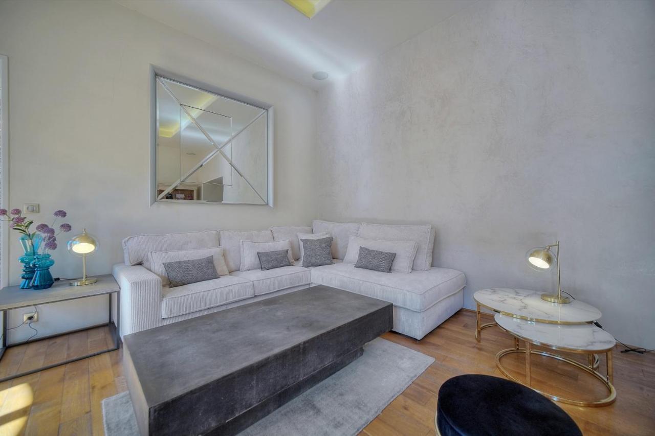 Immogroom - T5 De Standing - 130m - Terrace - Parking - Ac Cannes