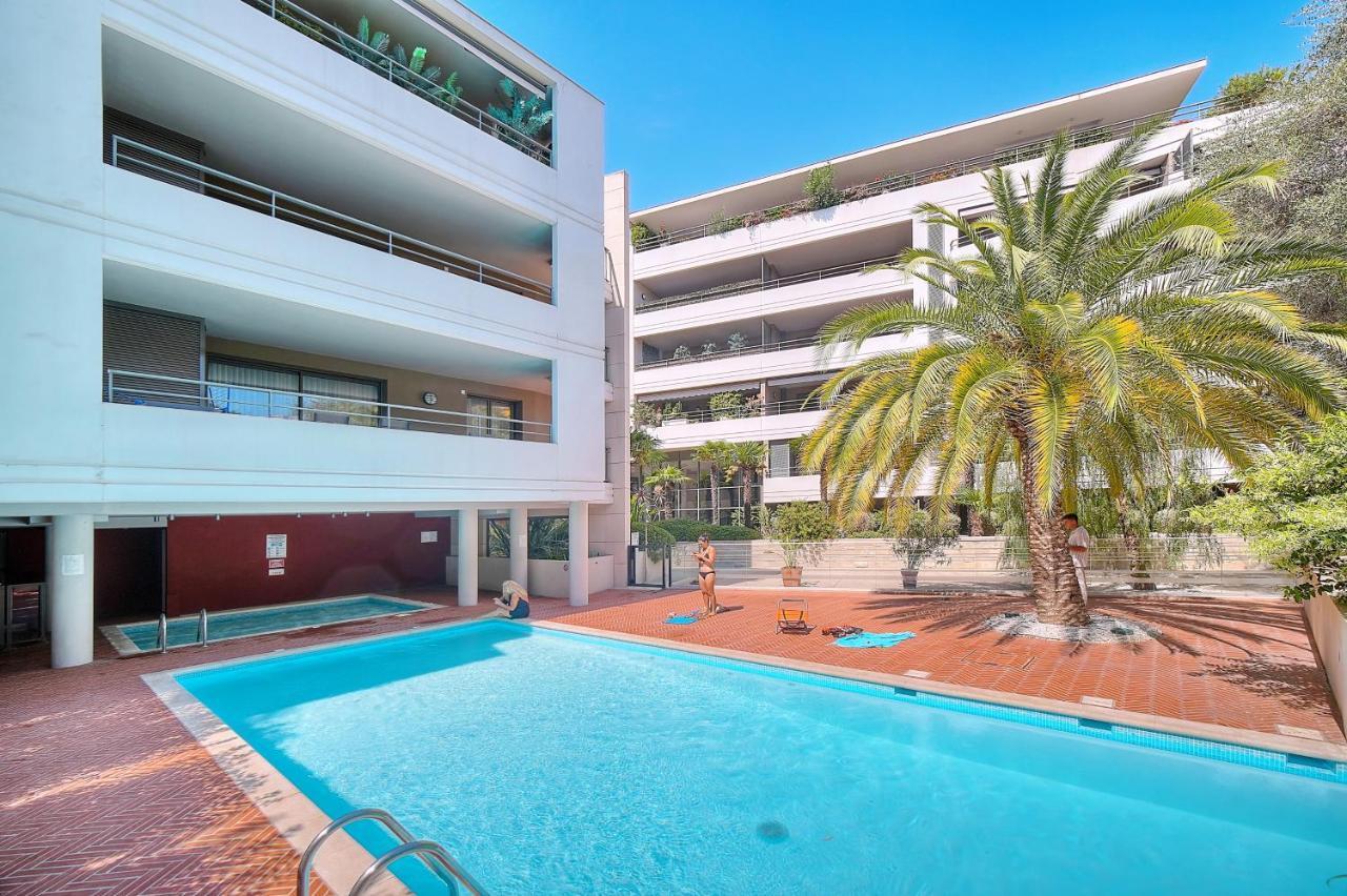 Apartment , Piscine, Terrasse, Proche Croisette Cannes
