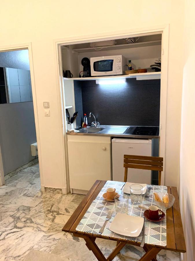 Center Ac Wifi 200 M Sea Behind Martinez Apartment Cannes