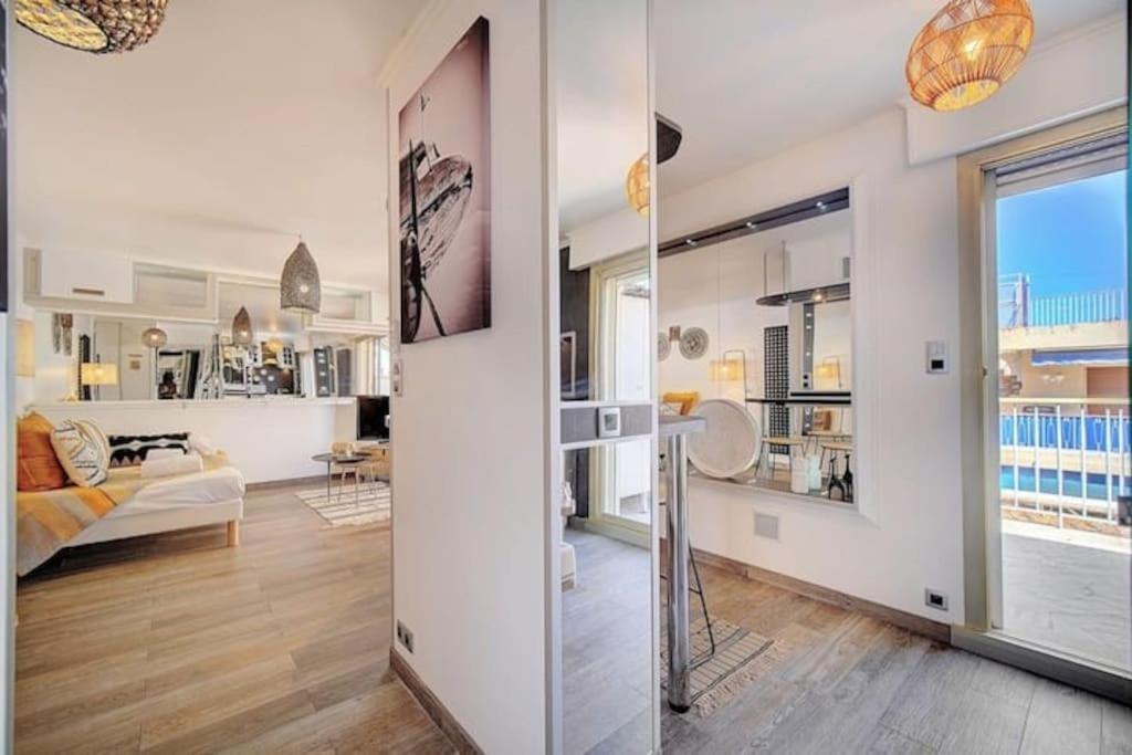 Apartment Beautiful 28m2 With Balcony