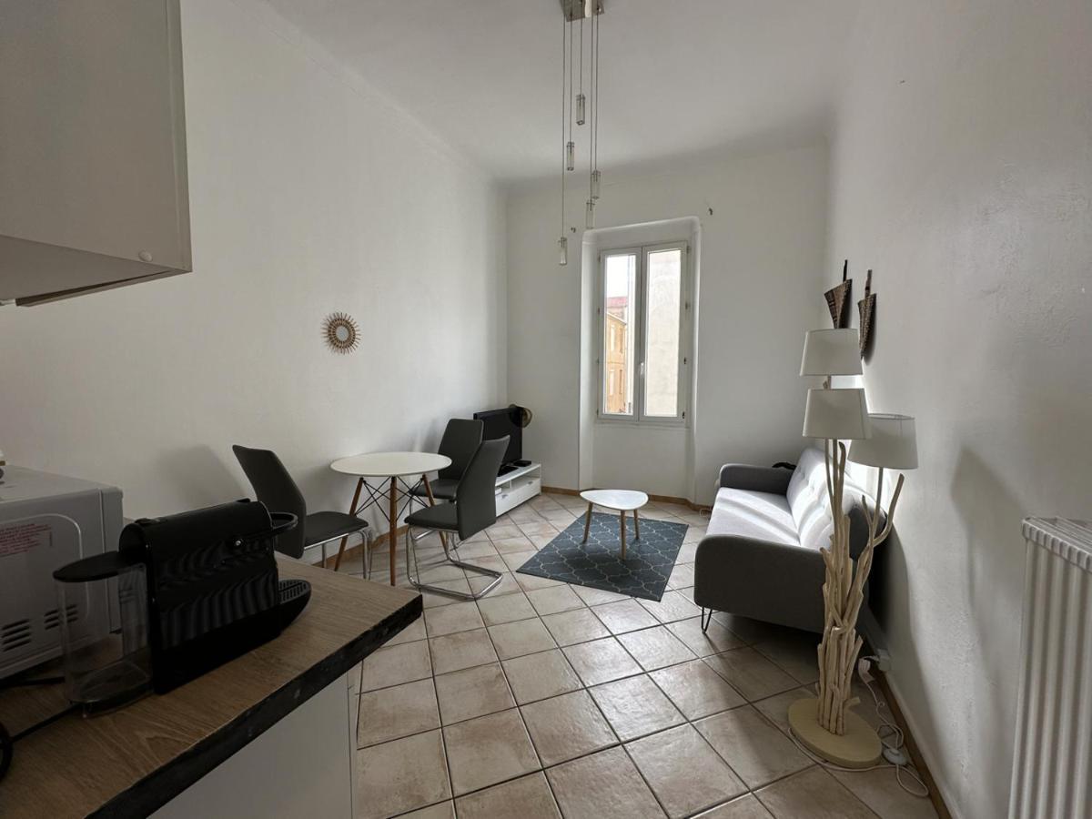 Apartment C034-appt Fonctionnel - Centre