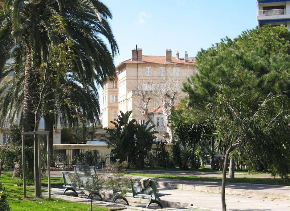 Appartement 'petite-maison' A Droite Vieux Port Palais - 3 Ou 4 Ch - 4 Tv - 3 Sdd - 2 Wc Indpdts - Fibre - Pkgs Cannes